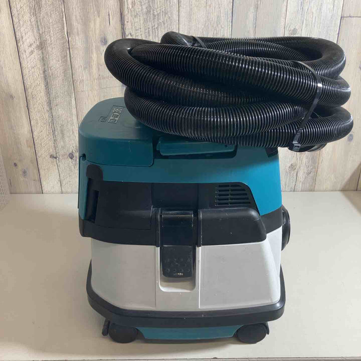 ★マキタ(makita) 粉じん専用 コードレス集じん機 VC867DZ【戸田店】