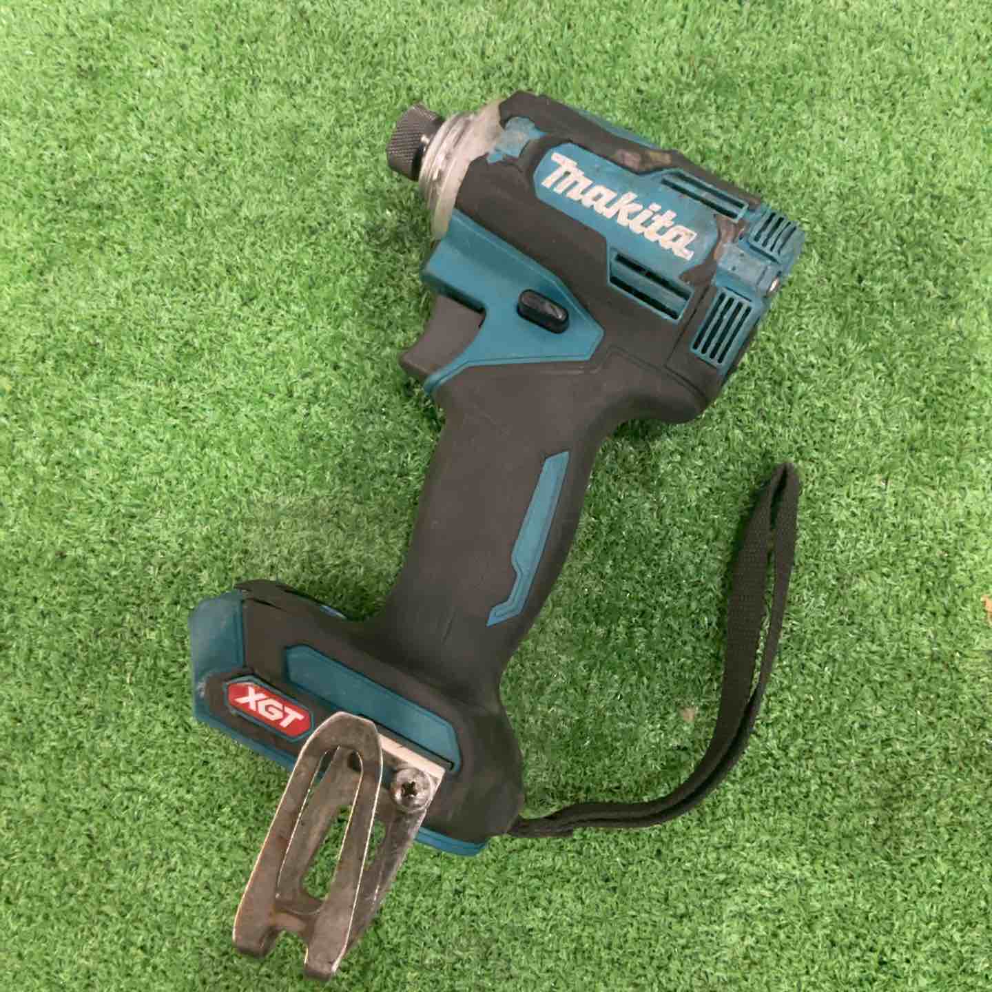 ☆マキタ(makita) コードレスインパクトドライバー TD001GZ【川口店