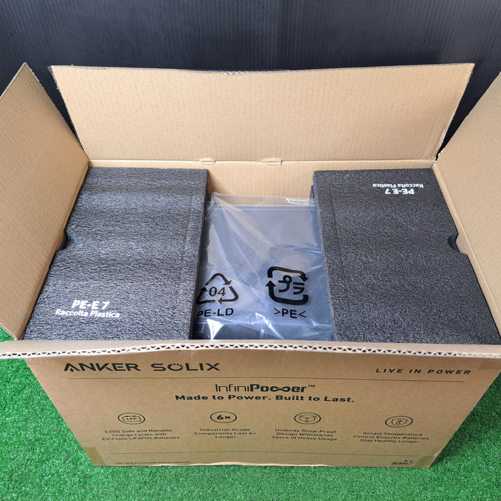 ANKER (アンカー)ポータブル電源SOLIX C800【岩槻店】