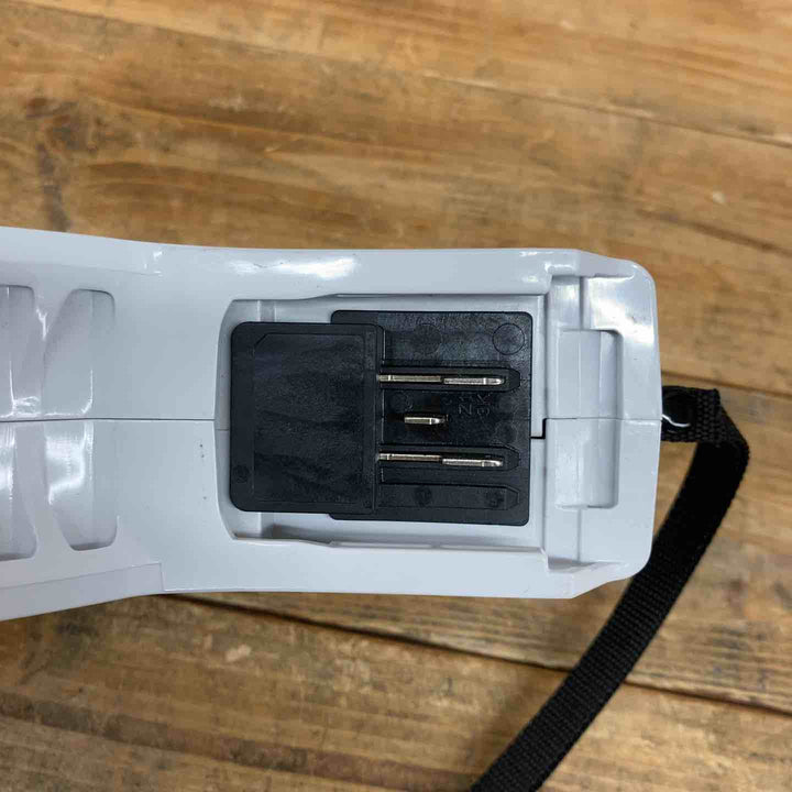 マキタ(makita) コードレスクリーナ CL107FDZW 【東大和店】