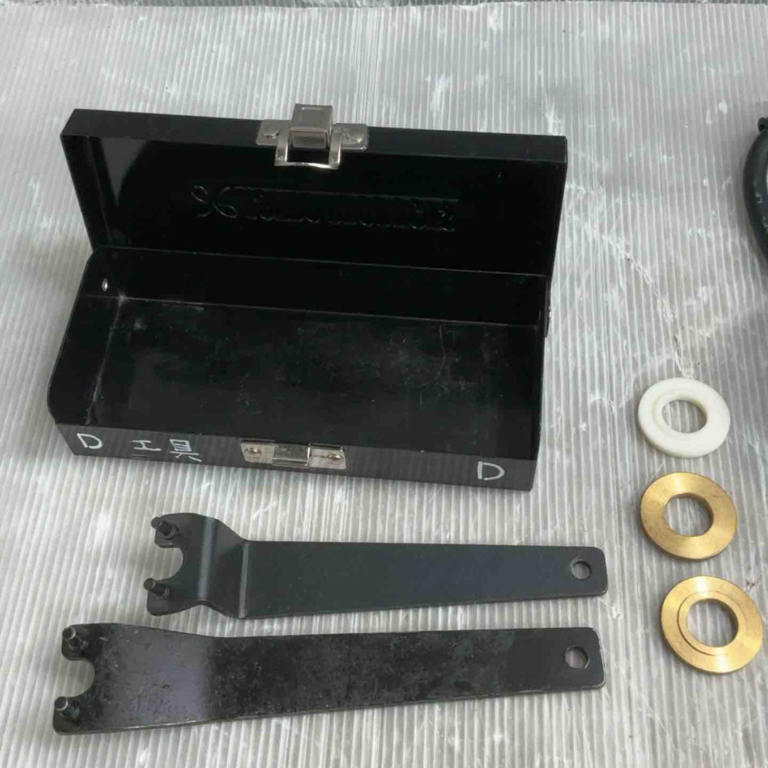 ◇マキタ(makita) コンクリートカンナ PC9003【草加店】