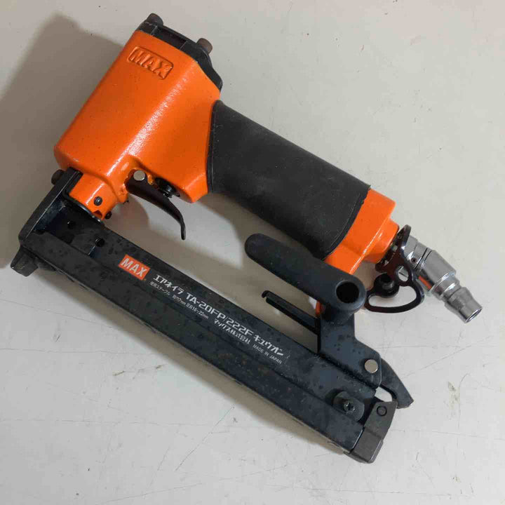 ◇マックス(MAX) 常圧エアタッカ F線ステープル用 (TA-20FP/222Fキュウオン)【戸田店】