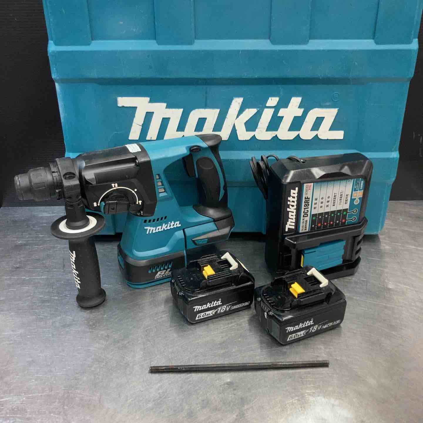 makita マキタ HR242DRFX 18V 24mm 充電式ハンマードリル【野田愛宕店】【店頭取引限定】【中古】IT4RXNIY2XTK 中古品】 マキタ(makita) 18V 24mm コードレスハンマドリル HR242DRFX