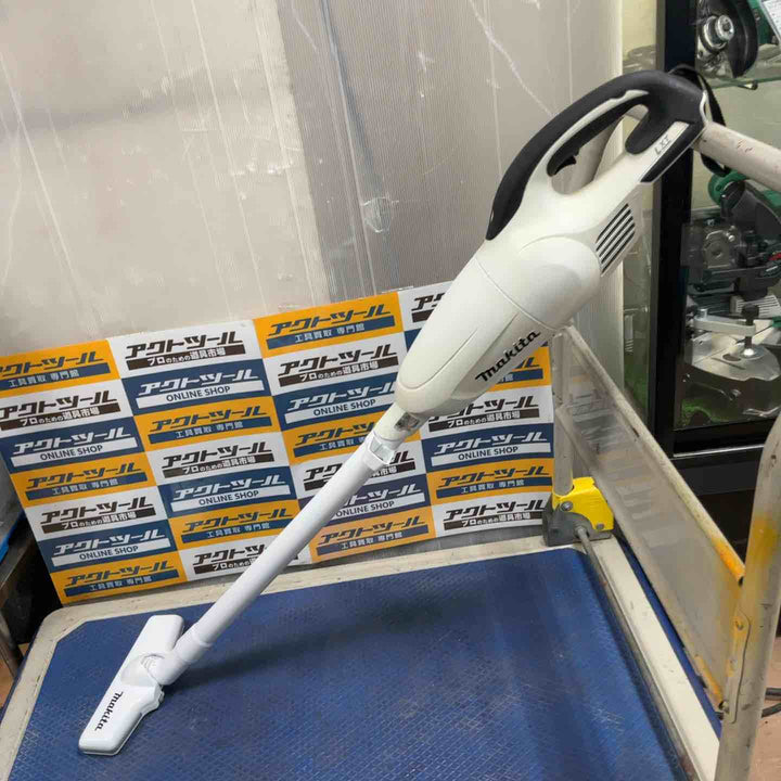 ◇マキタ(makita) コードレスクリーナー CL180FDZW【草加店】