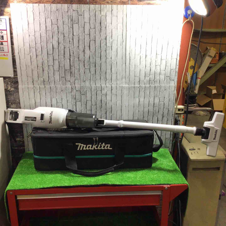 ★マキタ(makita) コードレスクリーナー CL286FDZW【川口店】