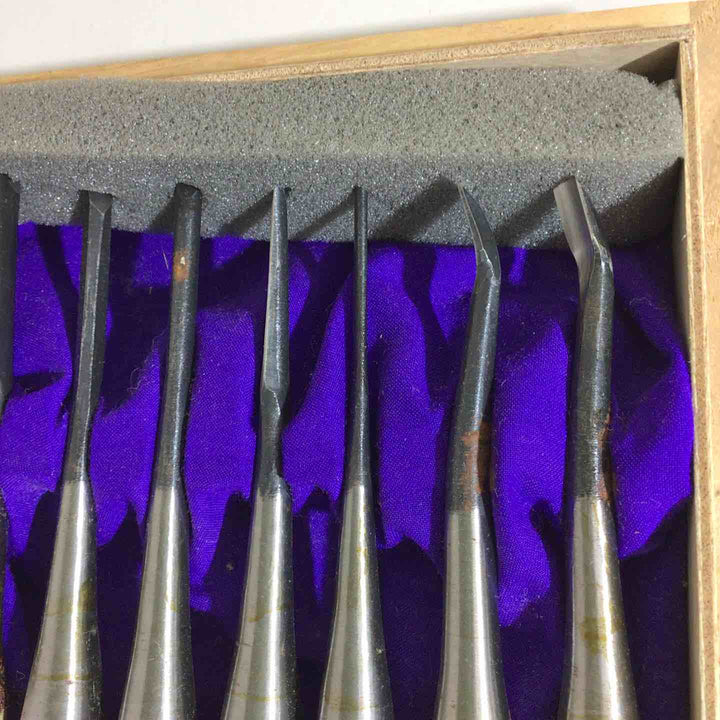 【未使用品】清玄作 木彫のみ 剣組15本 鑿・鉋・大工道具 ノミ【戸田店】