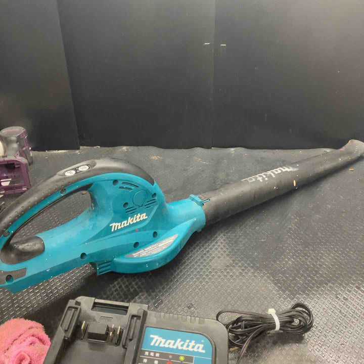 ◇マキタ(makita) コードレスブロア MUB360DWB(2.2Ah)【鴻巣店】