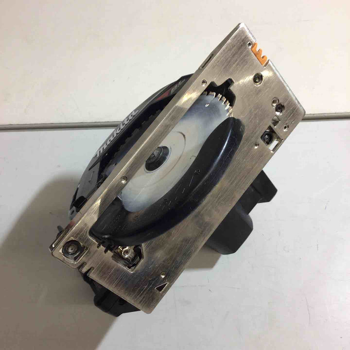 【中古品】★マキタ(makita) コードレス丸のこ 40V HS001GZB 本体のみ【戸田店】