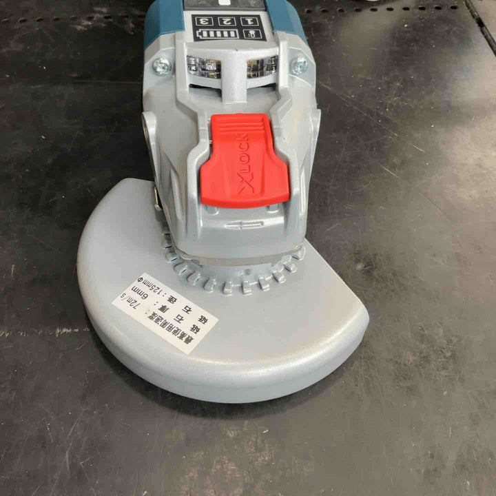 ボッシュ(BOSCH) 18V コードレスディスクグラインダー X-LOCK スタートキット(アクセサリーセット・8.0Ahバッテリー1個・充電器・キャリングケース付) GWX18V-10SC5J【草加店】