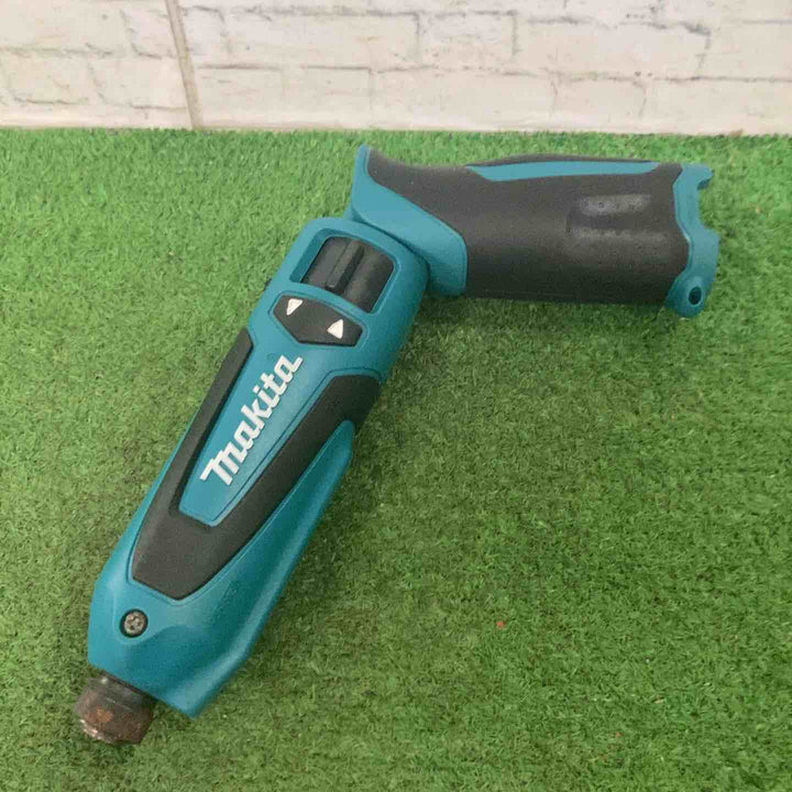 ☆マキタ(makita) コードレスペンインパクトドライバ TD021DSHSP【町田店】