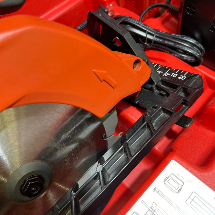 【サマーセール!未使用】 HILTI ヒルティ 充電式サーキュラーソー SC70W-A22 丸のこ 丸ノコ 丸鋸 【桶川店】