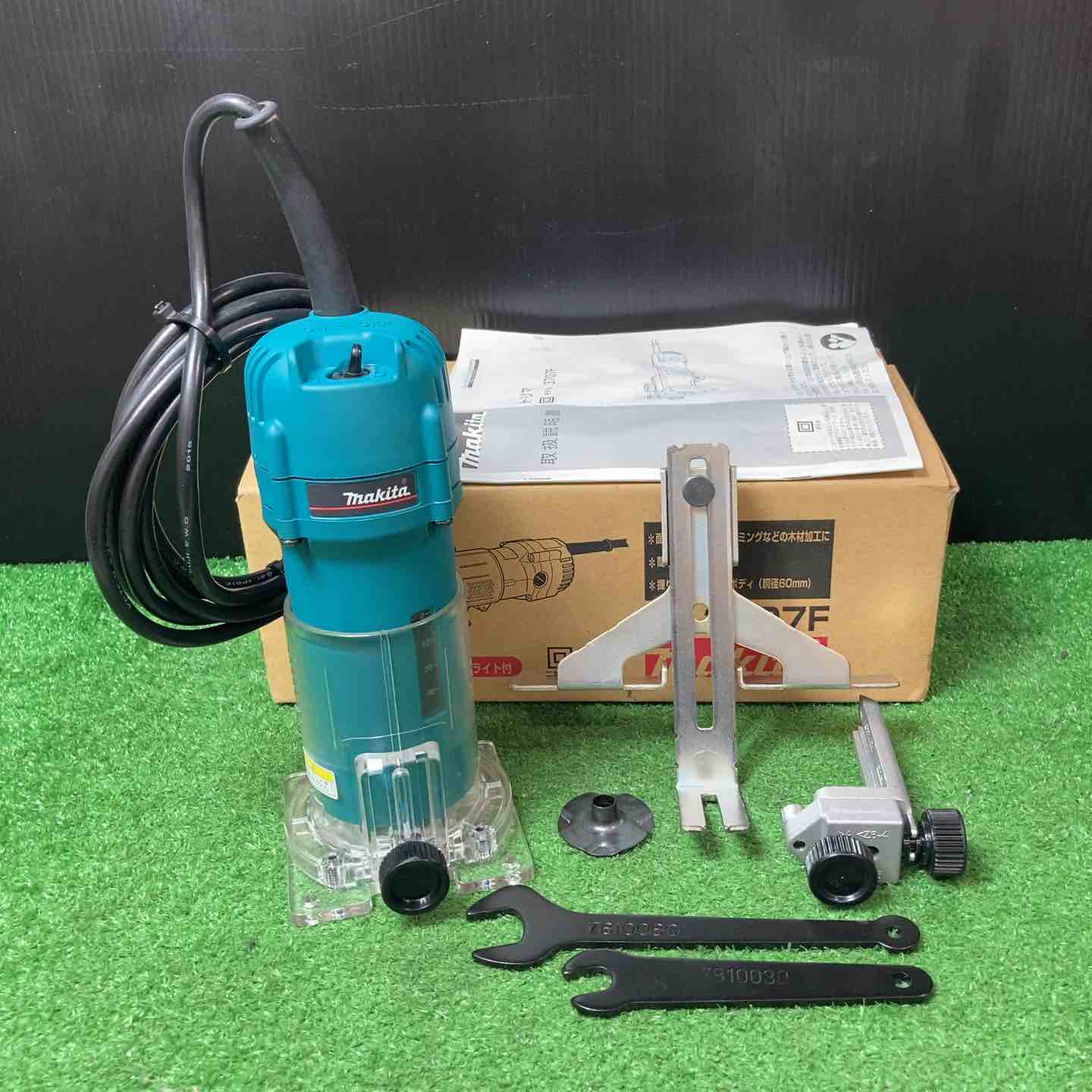 ☆マキタ(makita) トリマ 3707F【岩槻店】 – アクトツールオンライン 