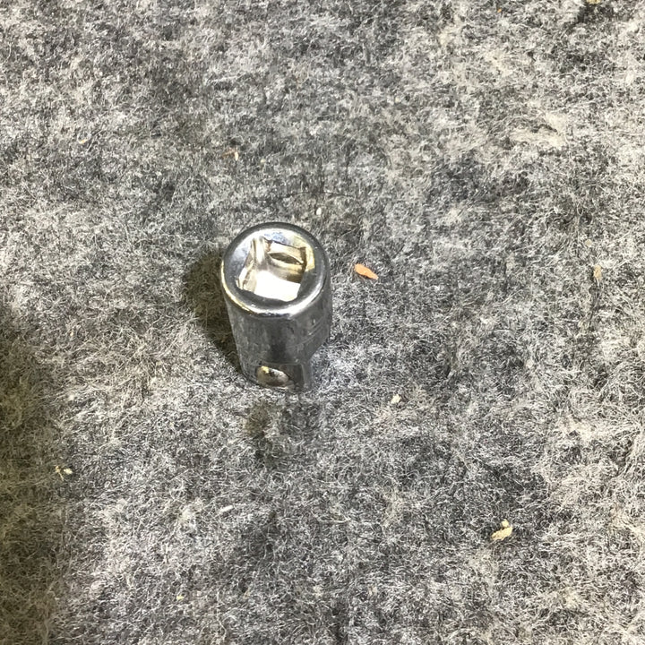 【中古品】シグネット(SIGNET) 1/4" トルクレンチ 5-25N・m #71008 ※3/8sqへの変換アダプタのおまけつき!【桶川店】