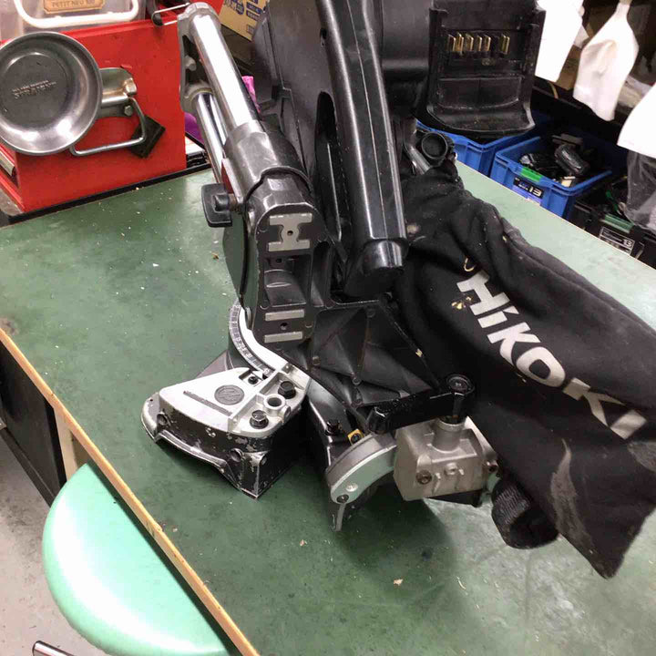 ★ハイコーキ(HIKOKI ※旧:日立工機) コードレス卓上スライド丸のこ C3607DRA(NN)レーザーが薄い。【戸田店】