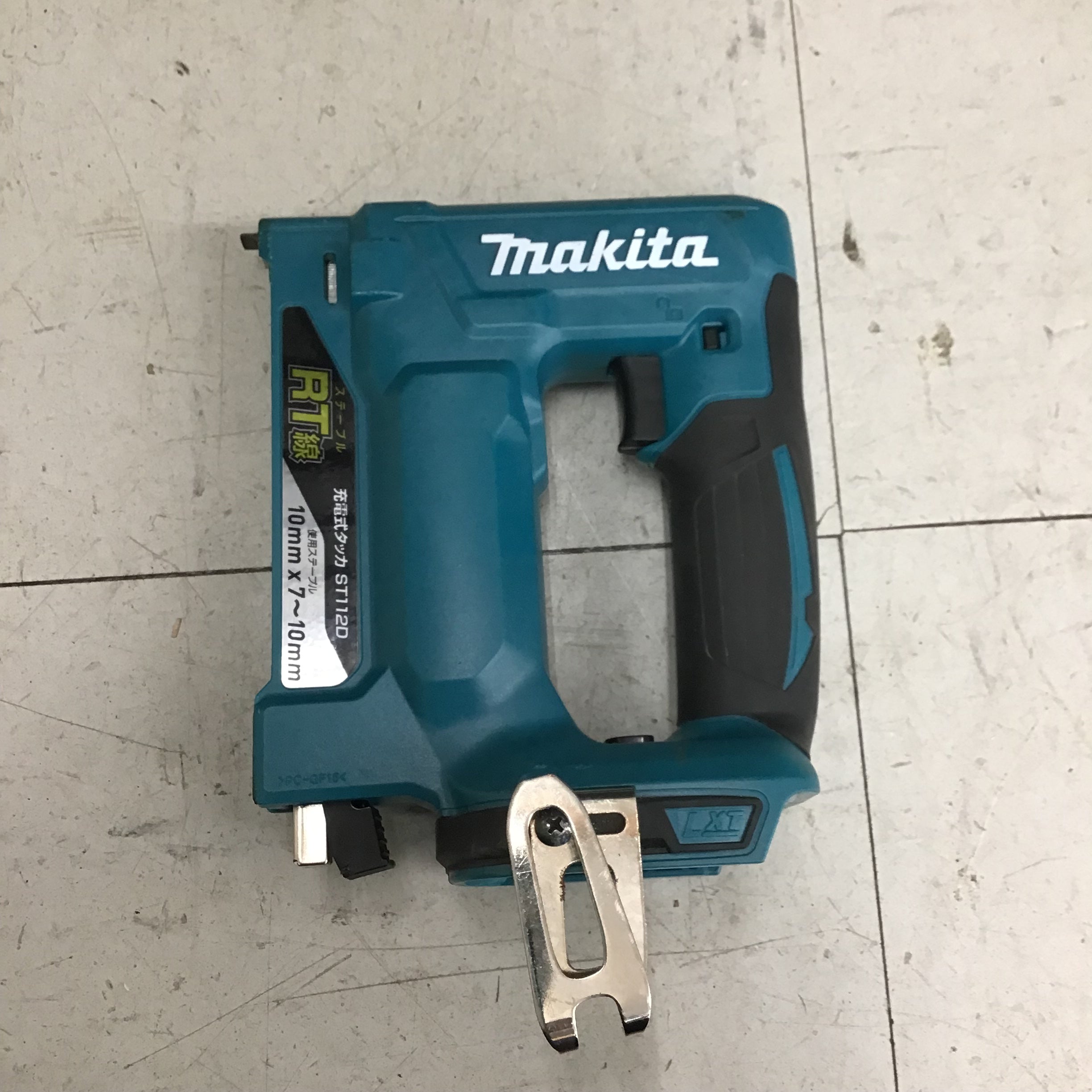 MAKITA マキタ 18V 10mm RT線 充電式タッカ バッテリ1個・充電器