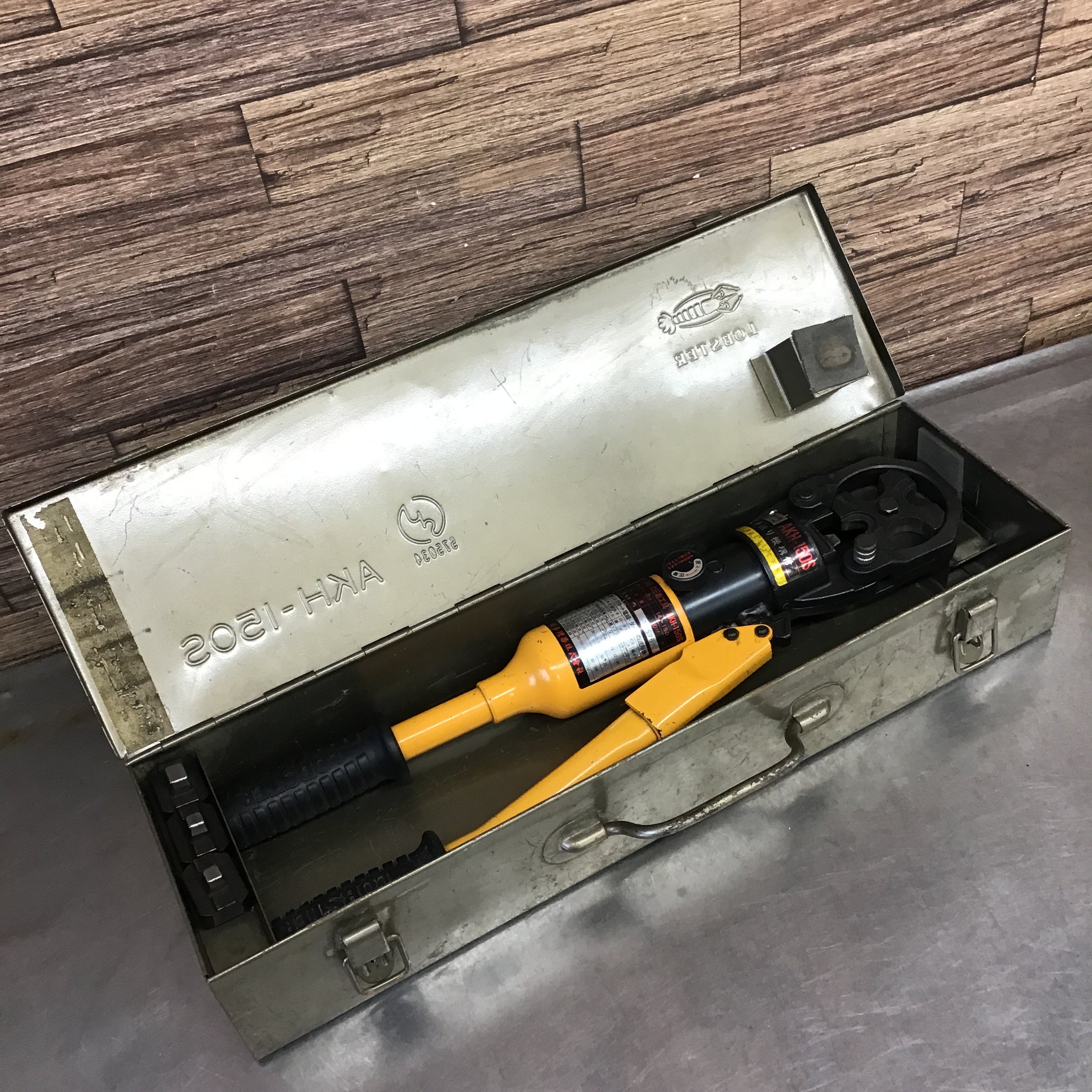 LOBSTER 手動油圧式圧着工具 AKH-150S 【桶川店】 | アクトツール