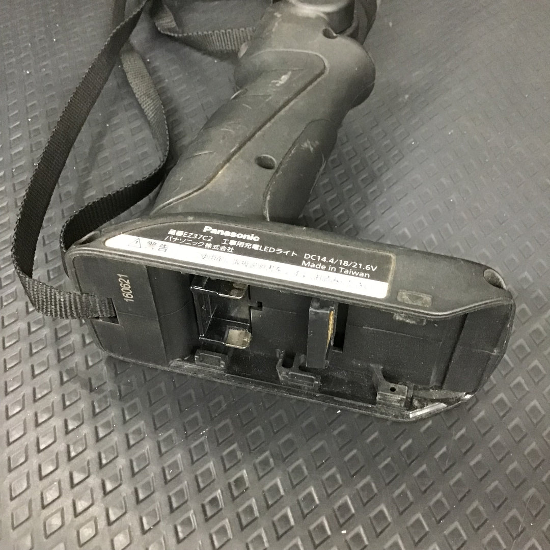パナソニック(Panasonic) 工事用コードレスLEDライト EZ37C2【鴻巣店】