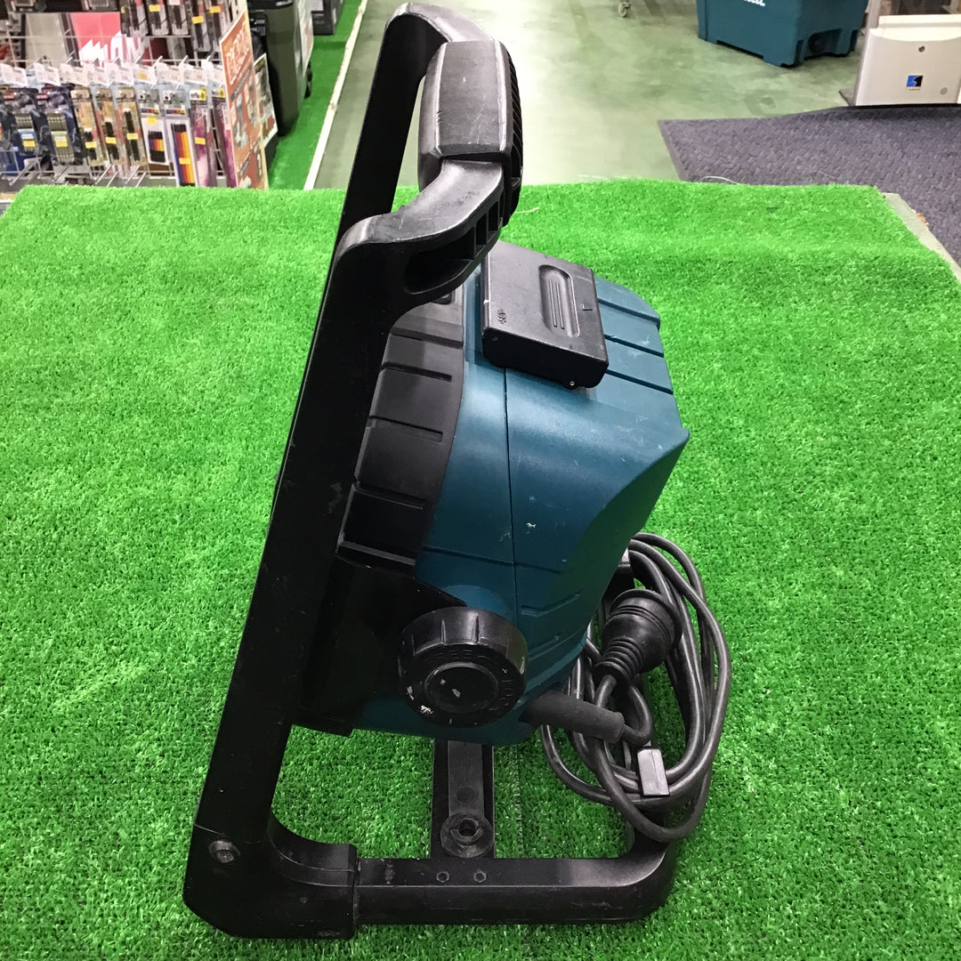 ★マキタ(makita) コードレスLEDスタンドライト ML805【桶川店】