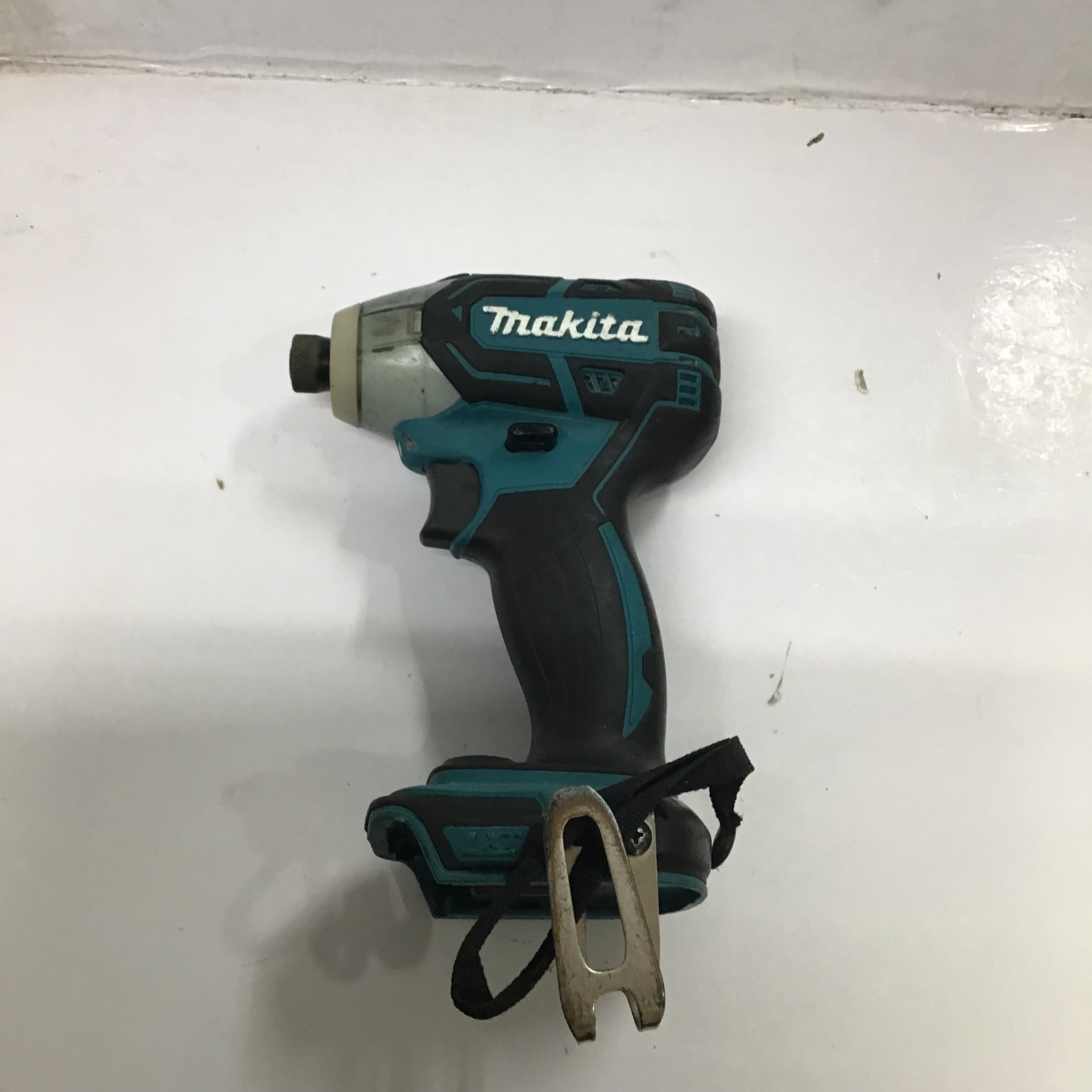 ☆マキタ(makita) コードレスソフトインパクトドライバー TS141DZ