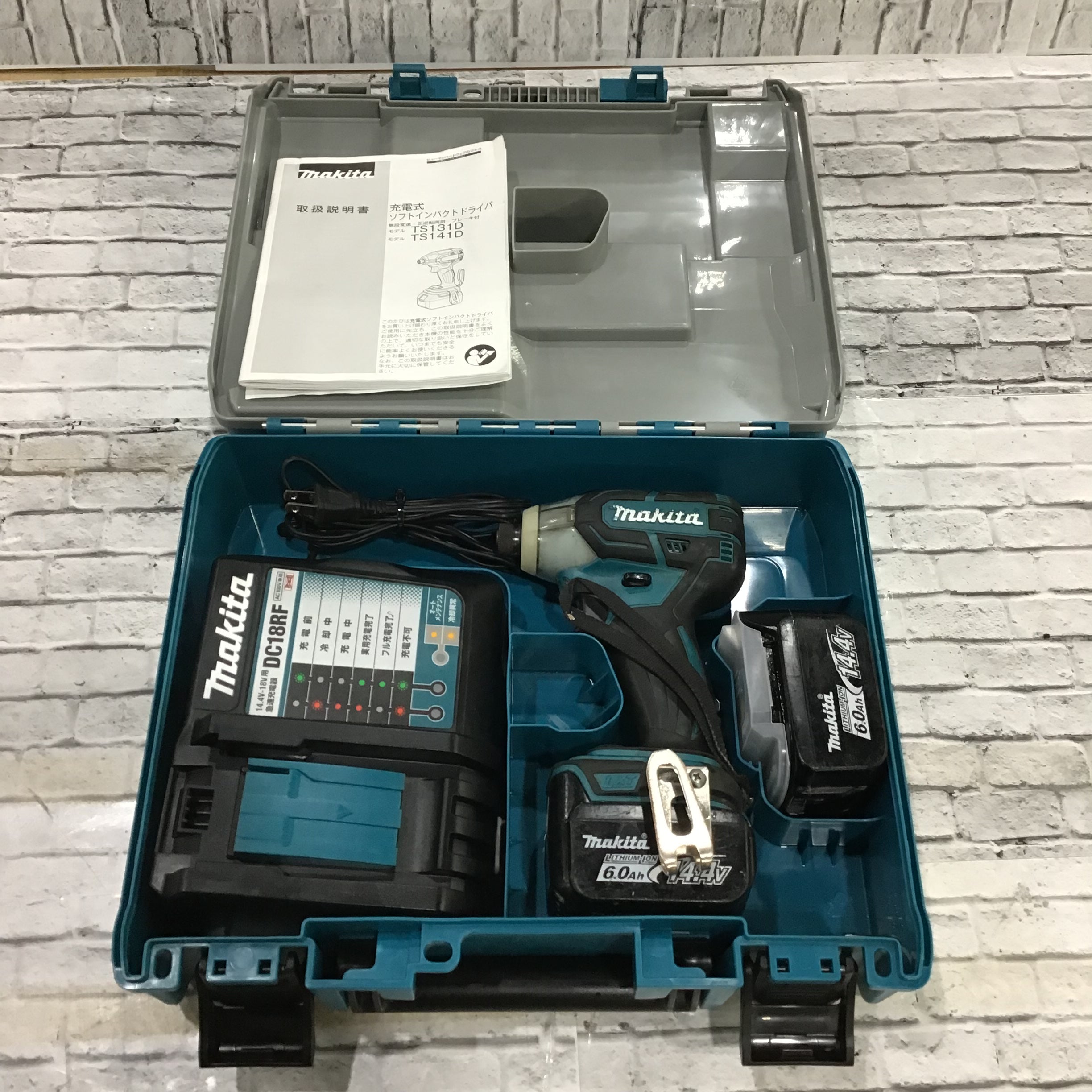 ☆マキタ(makita) コードレスソフトインパクトドライバー TS131DRGX