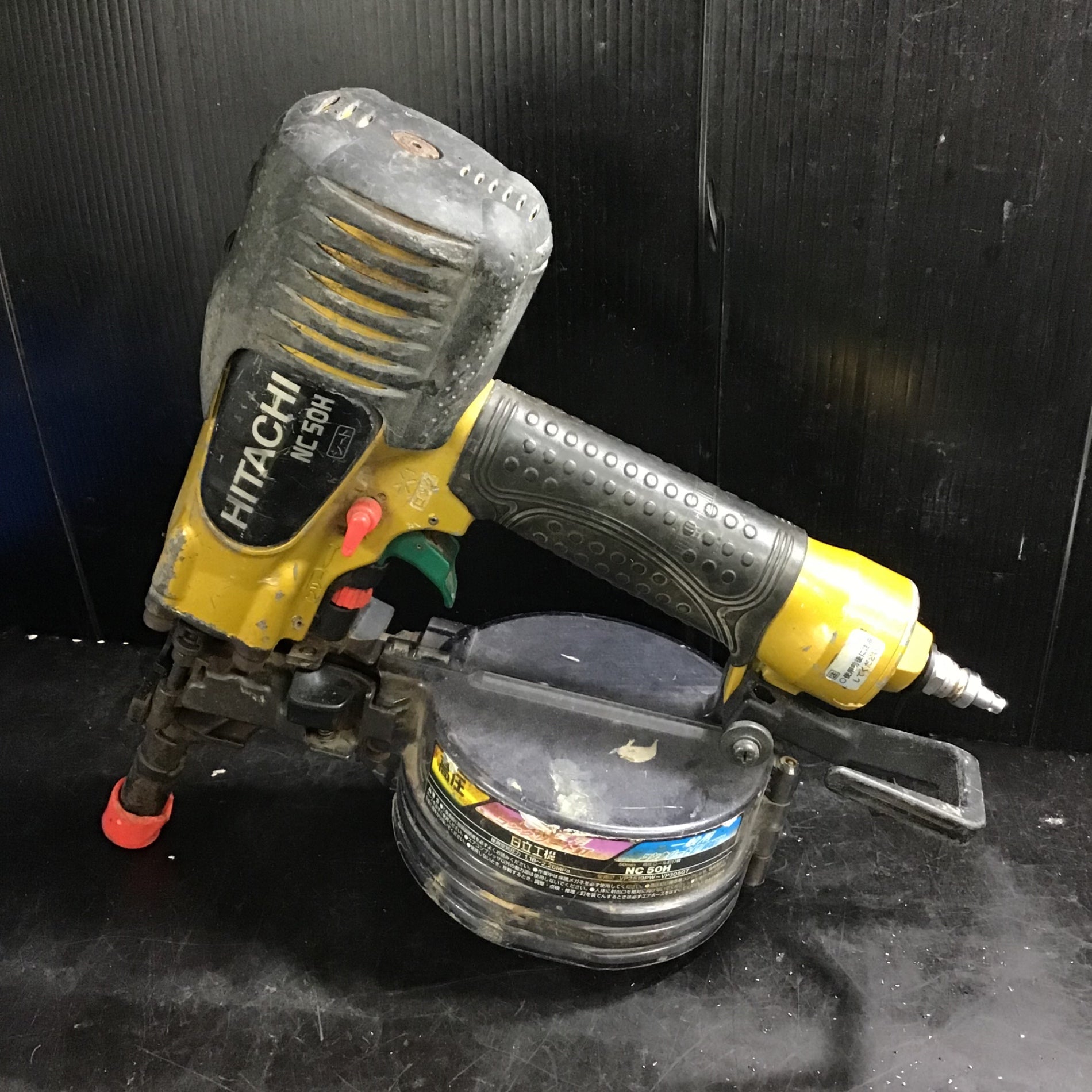 ☆ハイコーキ(HIKOKI ※旧:日立工機) 高圧エア釘打ち機 NC50H【草加店 