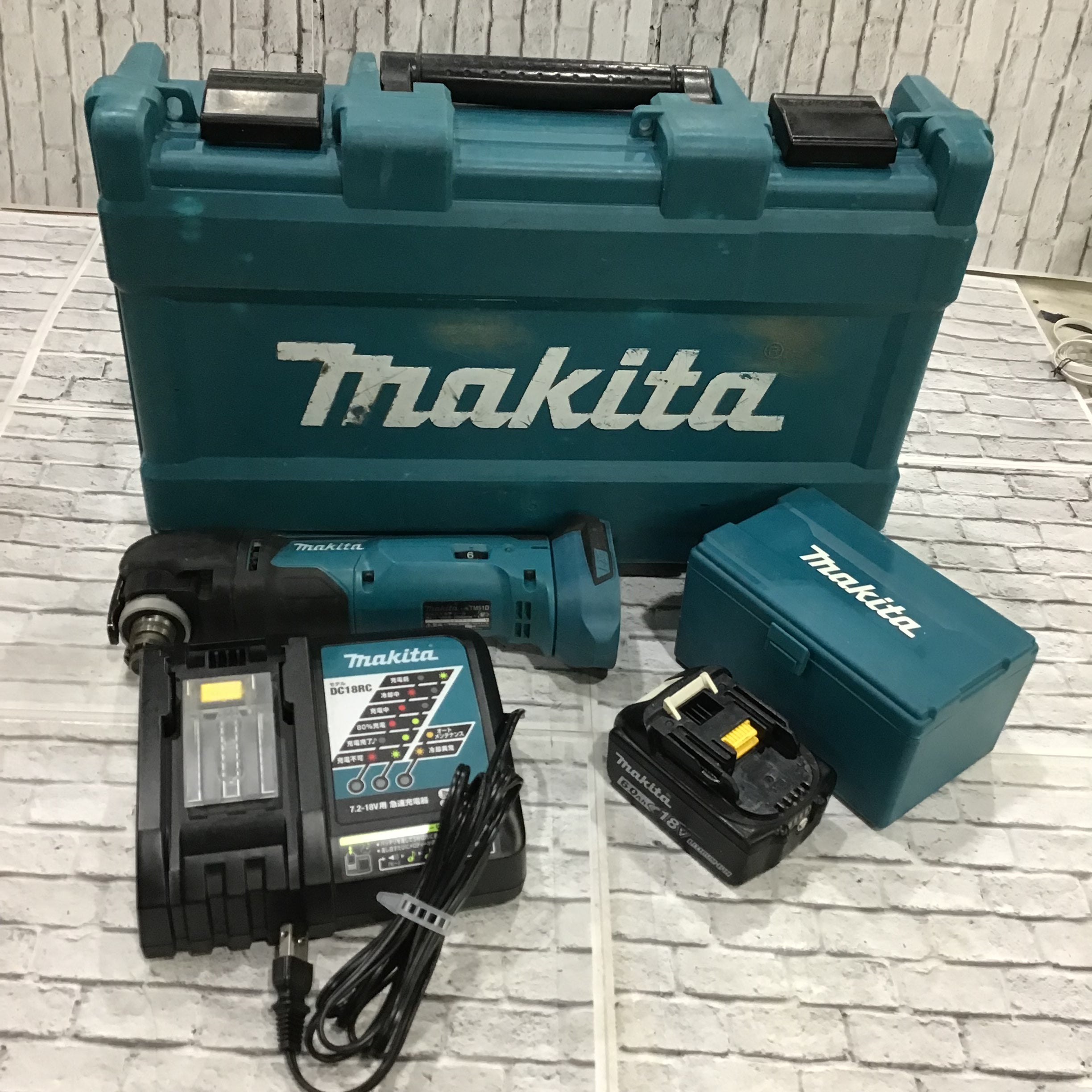 マキタ 18V 充電式マルチツール TM51DRG 6.0Ah Li-ion電池(BL1860B)1個