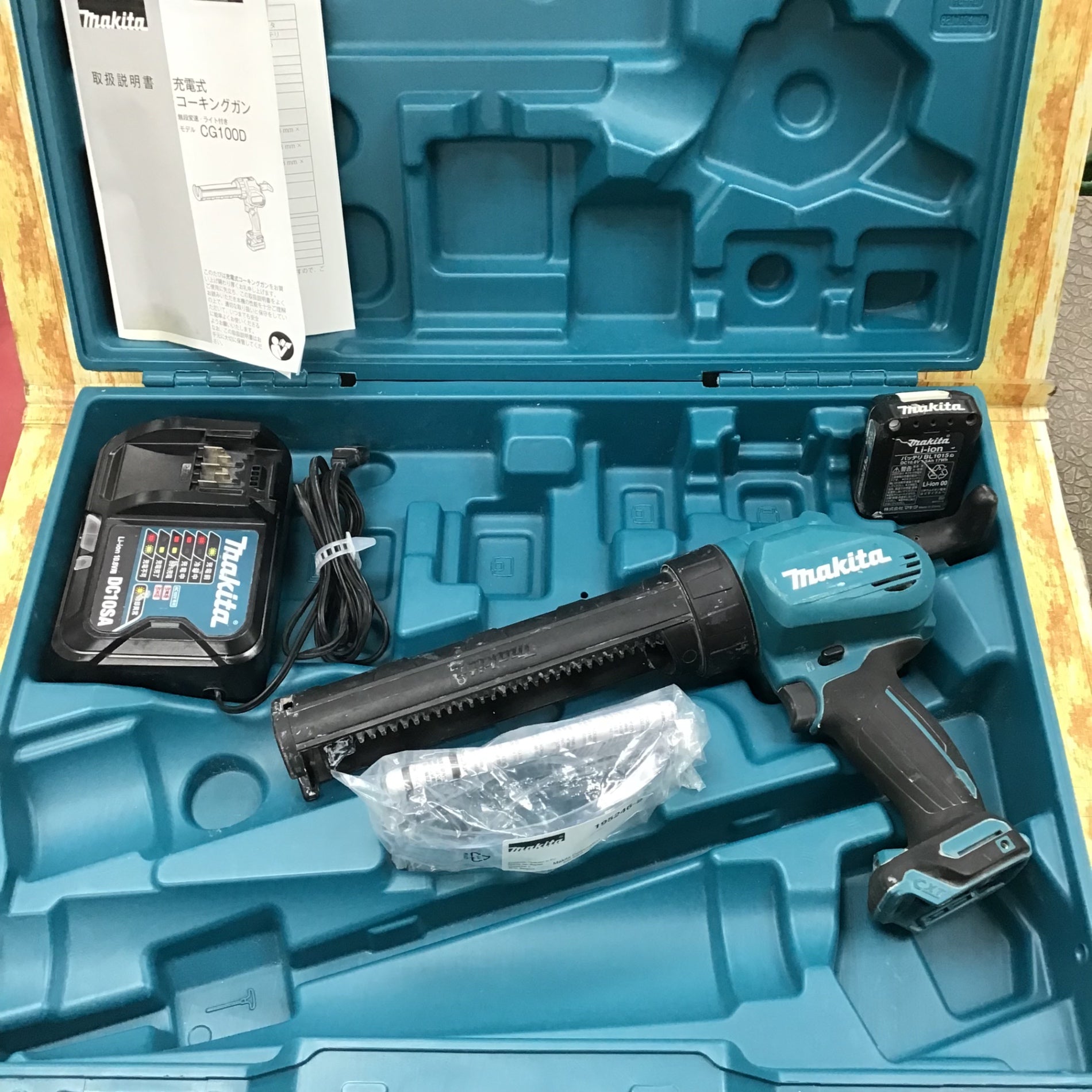 〇マキタ(makita) コードレスコーキングガン CG100DSH【川崎店 