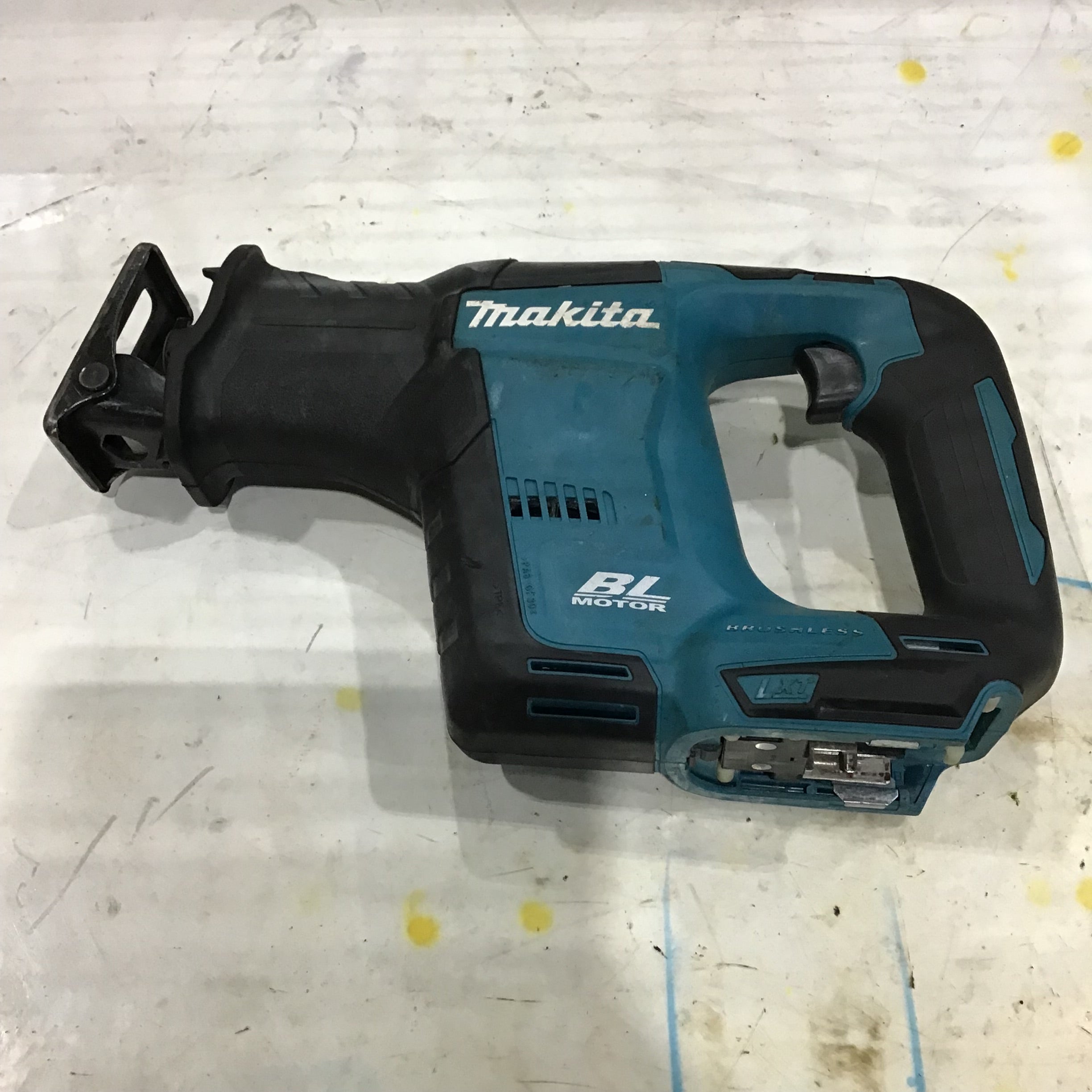 ☆マキタ(makita) コードレスレシプロソー 本体のみ JR188DZ【川口店