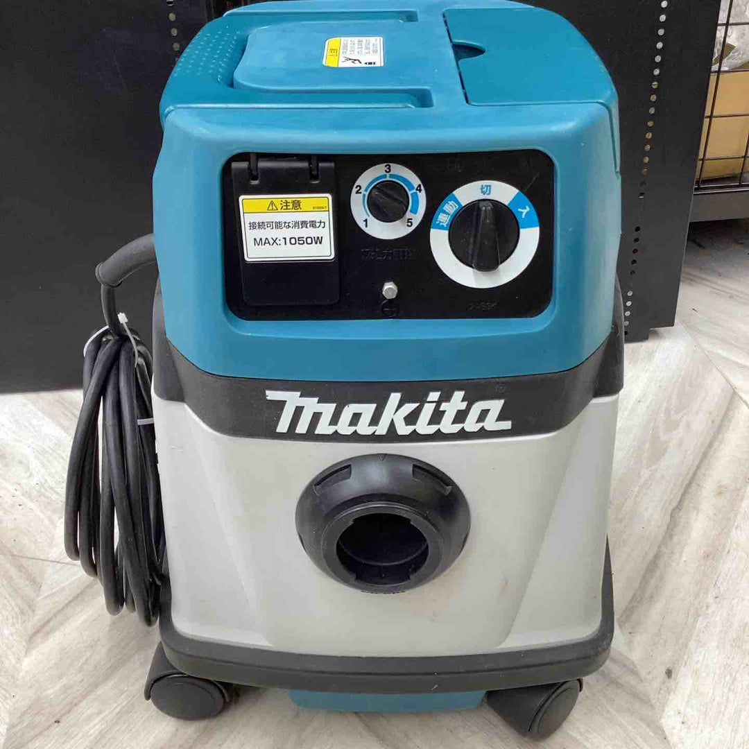 マキタ(makita) 集じん機 乾湿両用 474(P)業務用 大風量 粉塵 木くず 砂 液体 長時間 木くず 金属粉 有害 粉塵 チリ【越谷店】