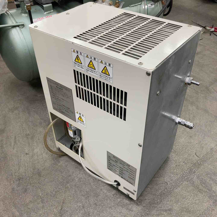 【店頭受取り限定】【200V】アネスト岩田 200vデンタルコンプレッサー　モデル：OCS-165P-24B エアドライヤー付属 【川崎店】