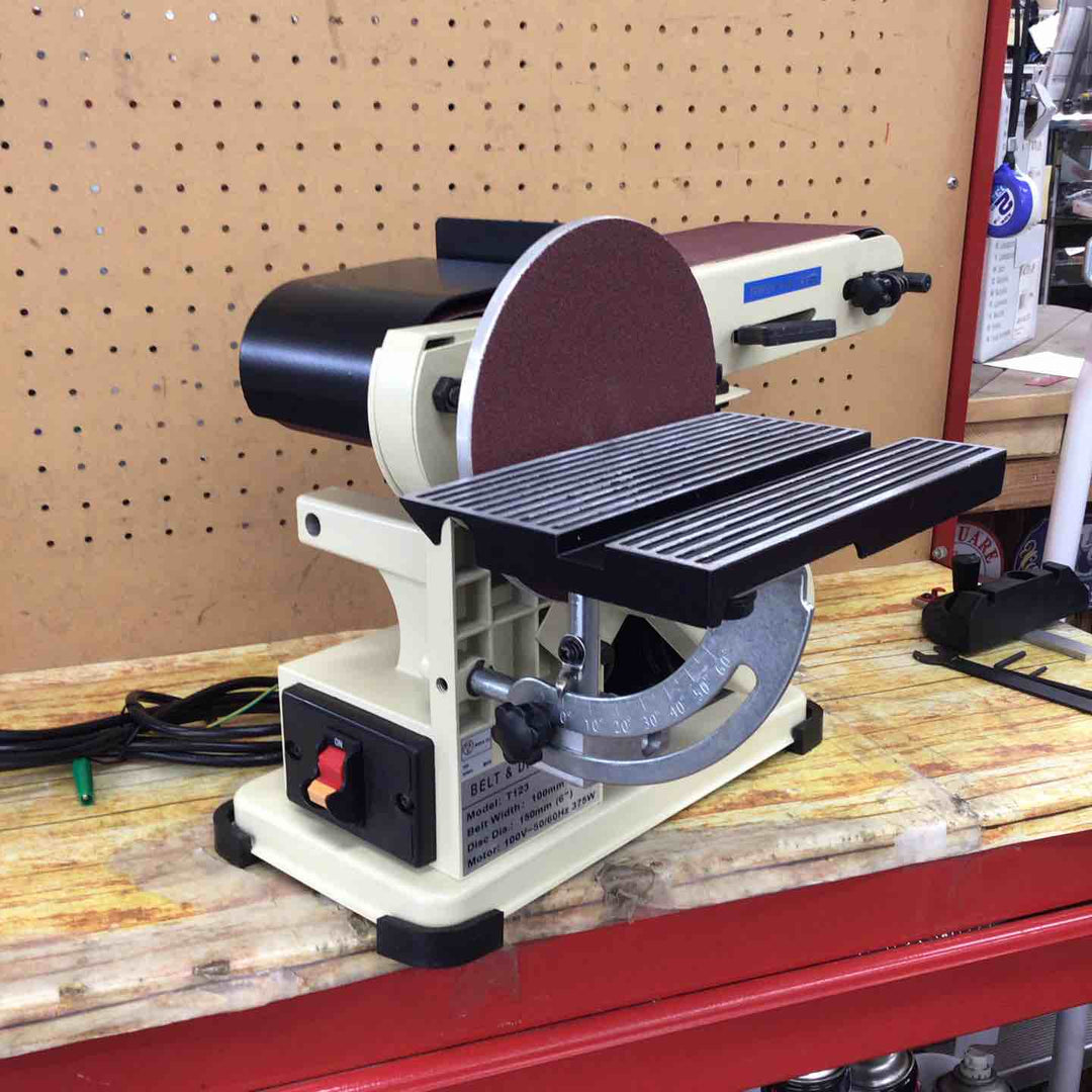 【店頭受取り限定】 株式会社イリイ ベルトディスクサンダー モデル：ＴＲ-１２３ＥＢ 【川崎店】