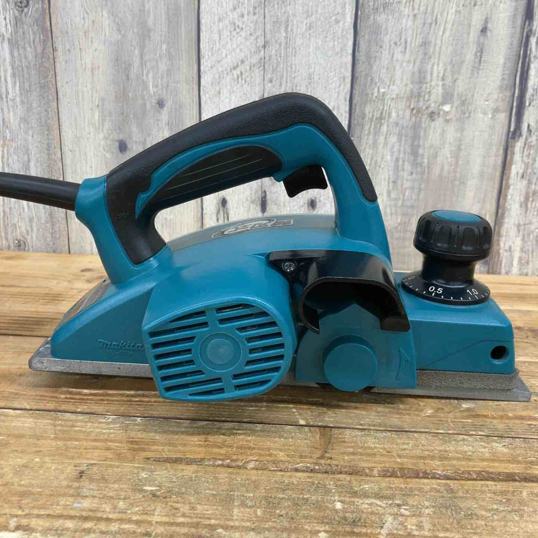 マキタ(makita) 電気カンナ KP0800A 【東大和店】