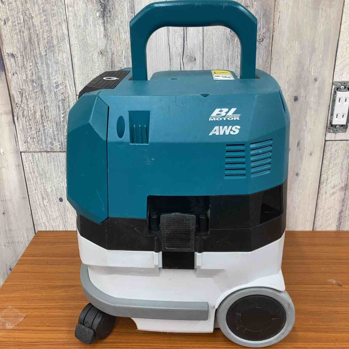 ★マキタ(makita) コードレス集じん機 VC002GZ【八潮店】