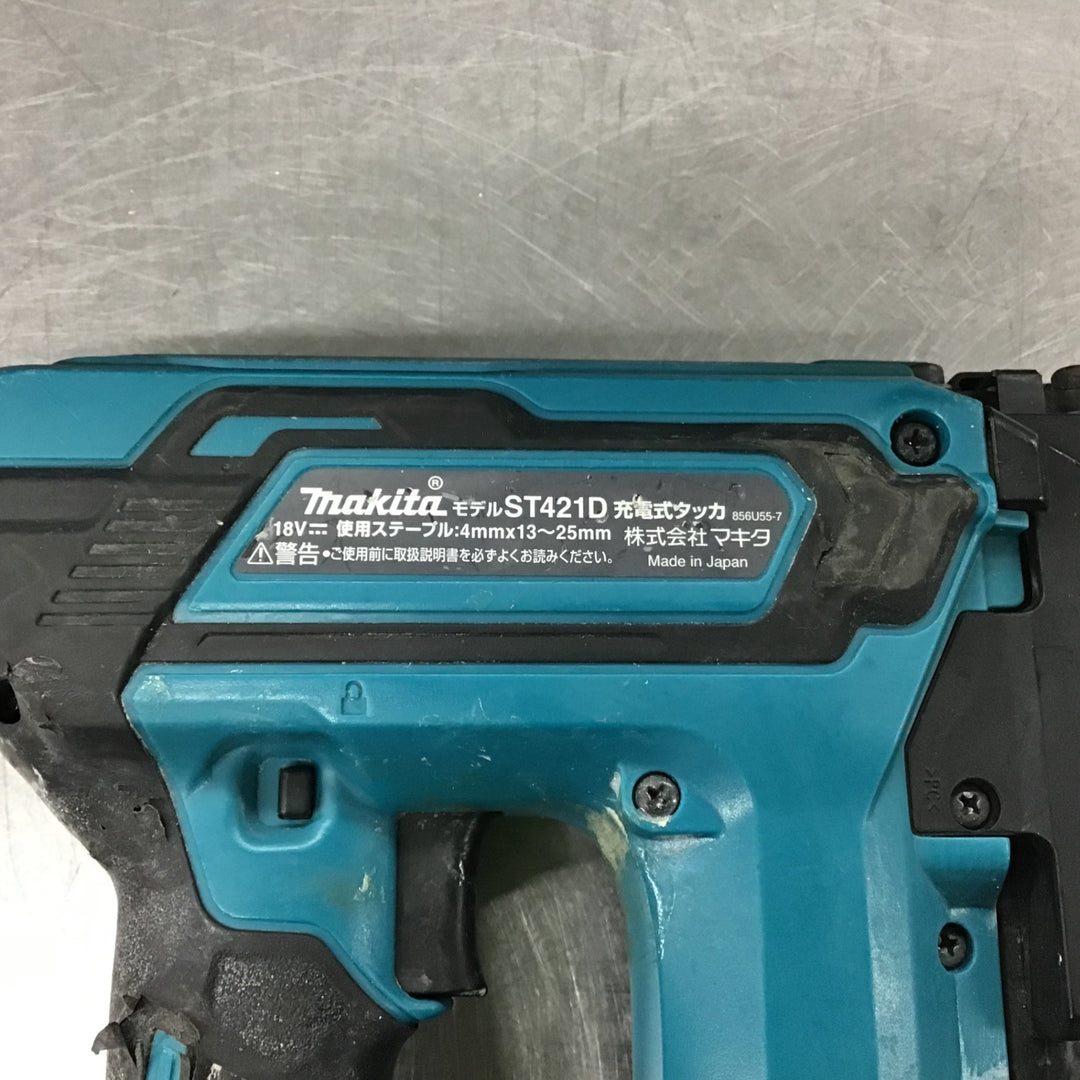 ○マキタ(makita) コードレスタッカー ST421DZ【戸田店】