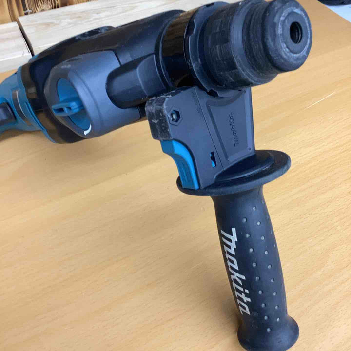 マキタ(makita) ハンマドリル HR2300 コンクリート 石材 レンガ タイル 硬い素材 穴あけ ビット 【越谷店】