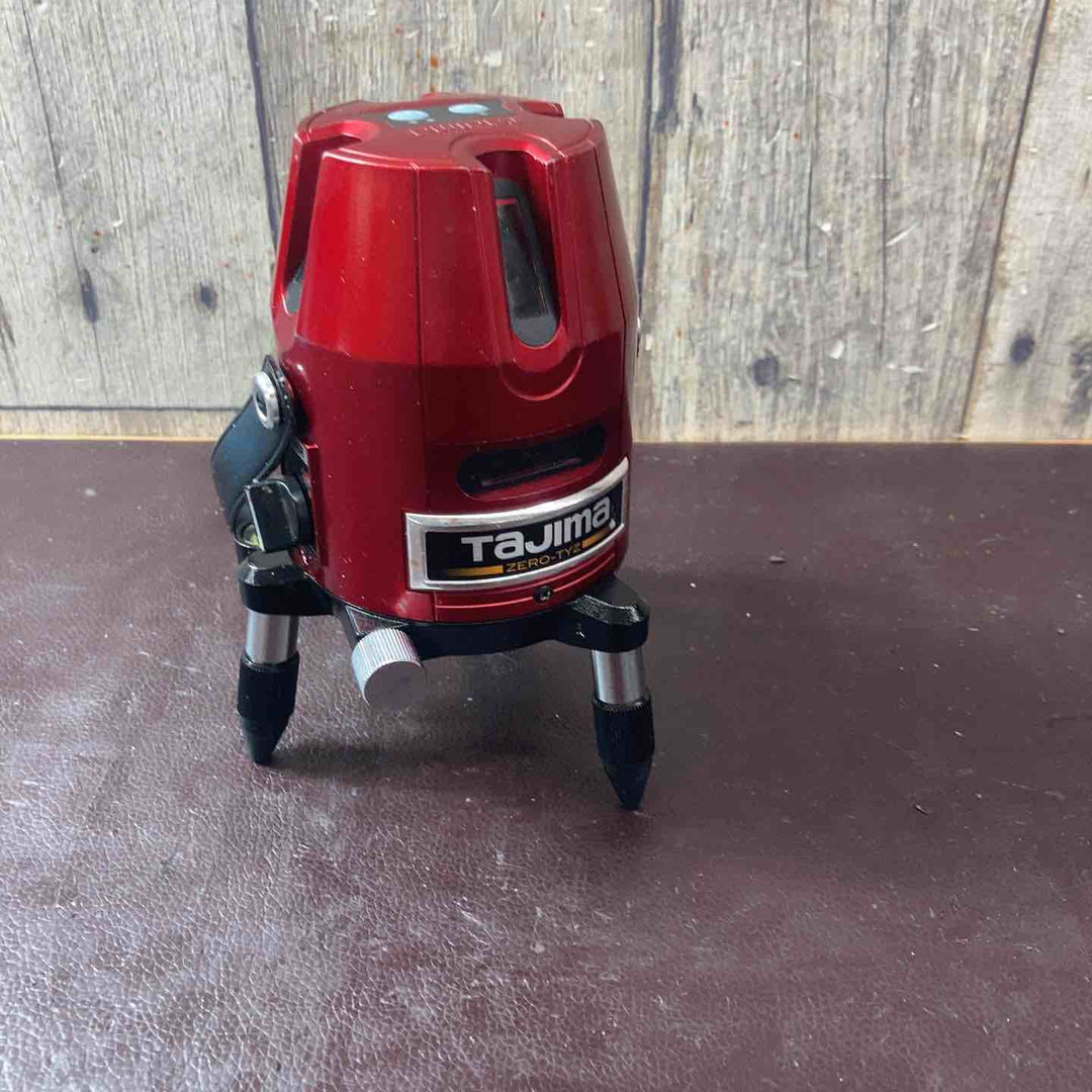 【中古品】◇タジマ(Tajima)  レーザー墨出し器 ゼロTYZ 縦・横・地墨 ZERO-TYZ【東大和店】