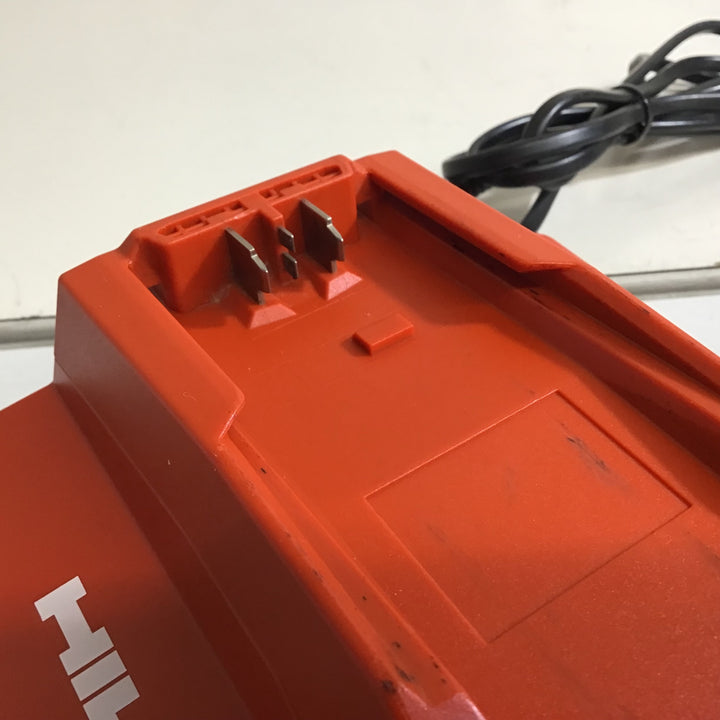 【中古品】★送料無料★ヒルティ HILTI 高速充電器 バッテリーチャージャー C6-22【戸田店】