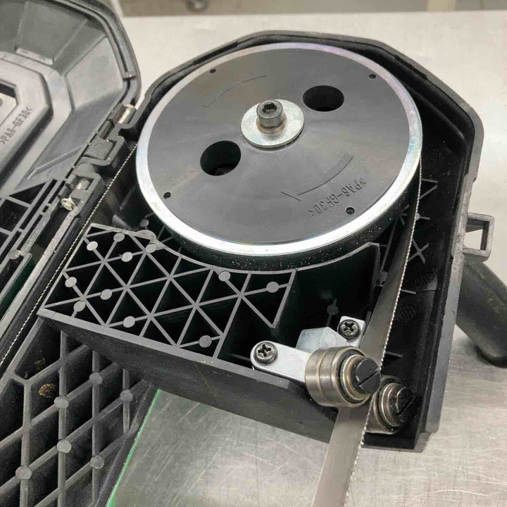 ★ハイコーキ(HIKOKI ※旧:日立工機) コードレスバンドソー CB18DBL(S)(NN)【戸田店】