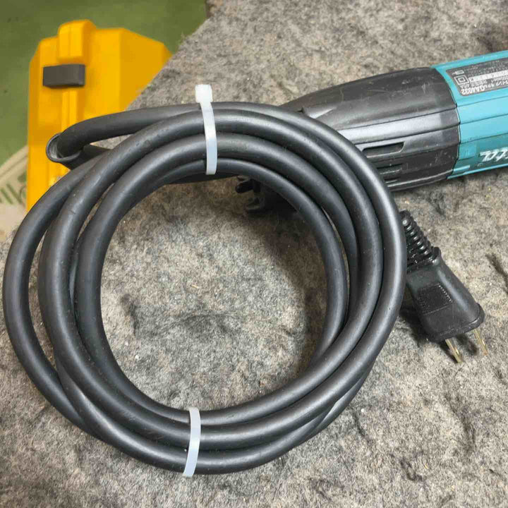 マキタ(makita) 100mmディスクグラインダ GA4032【桶川店】