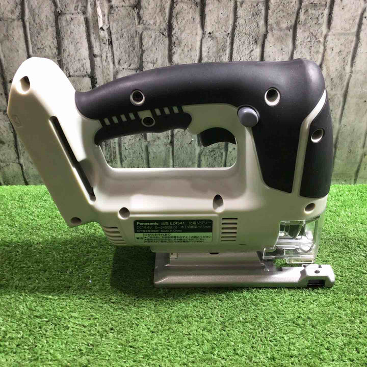 ◇パナソニック(Panasonic) コードレスジグソー EZ4541LN1S-B（黒）【川口店】