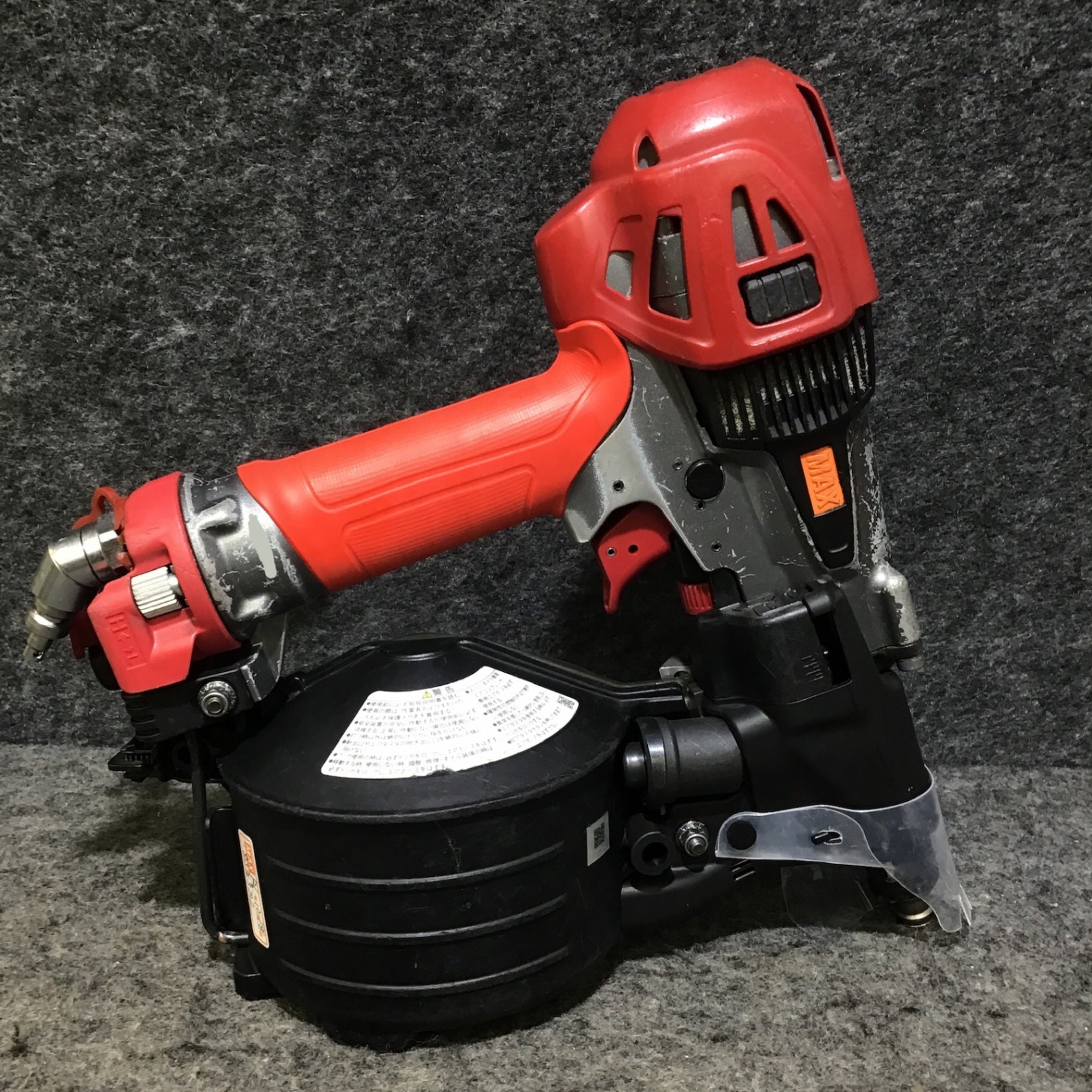 中古品】マックス(MAX) 高圧エア釘打ち機 HN-50N2(D) ※メーカにて