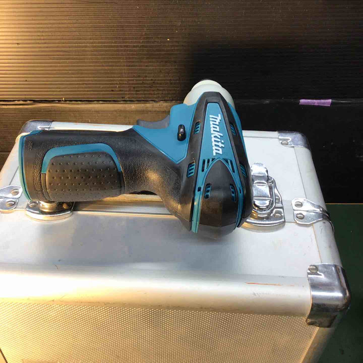 【中古品】マキタ makita TD090D ライトラジオ付きコンボ【戸田店】