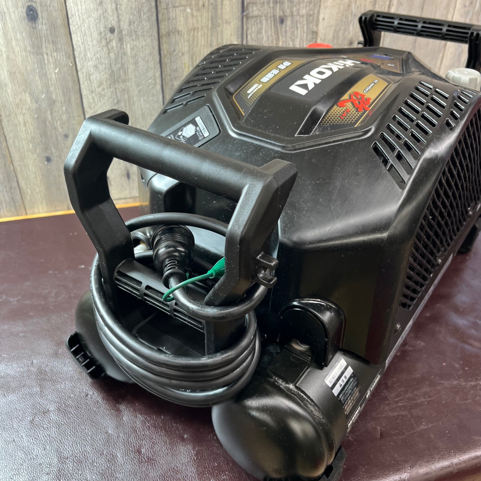 中古品】☆ハイコーキ(HIKOKI ※旧:日立工機) エアコンプレッサー