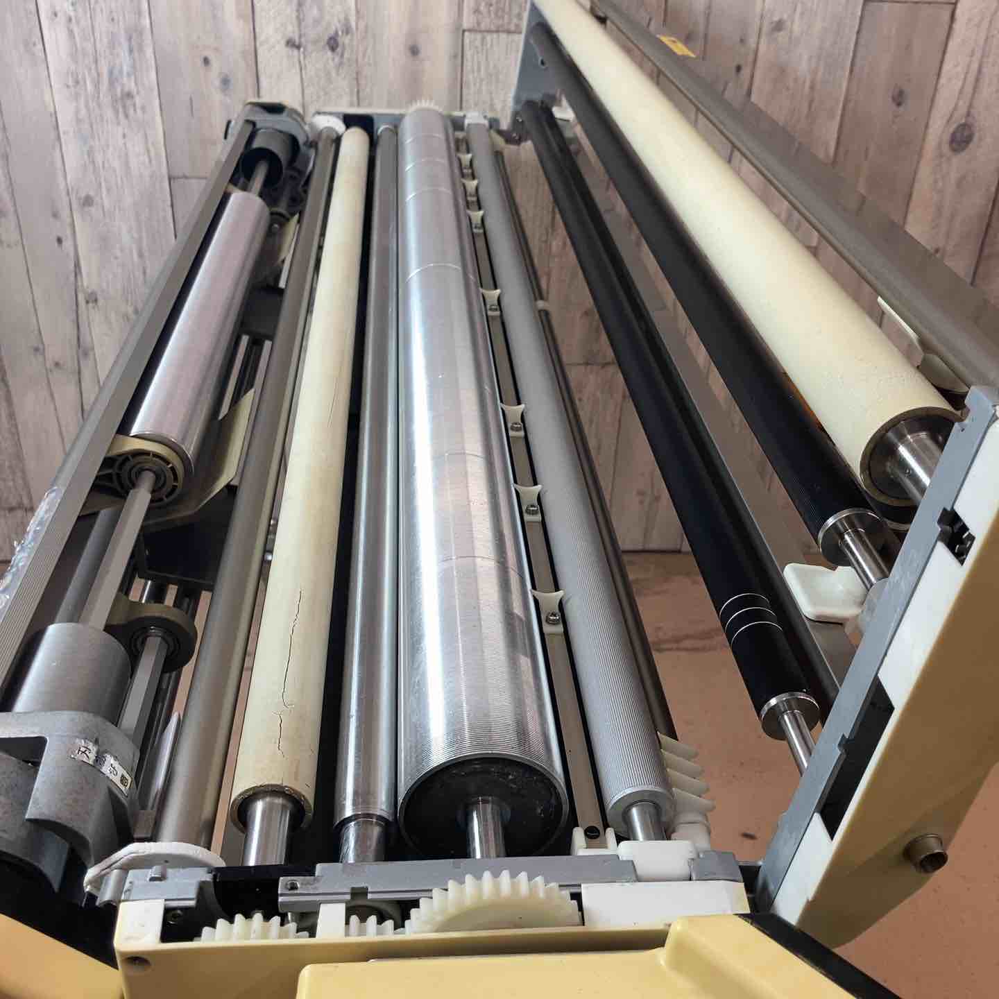 中古品／店頭受取り限定】 KLASS(極東産機)(KYOKUTO) 糊付け機 Hiβ