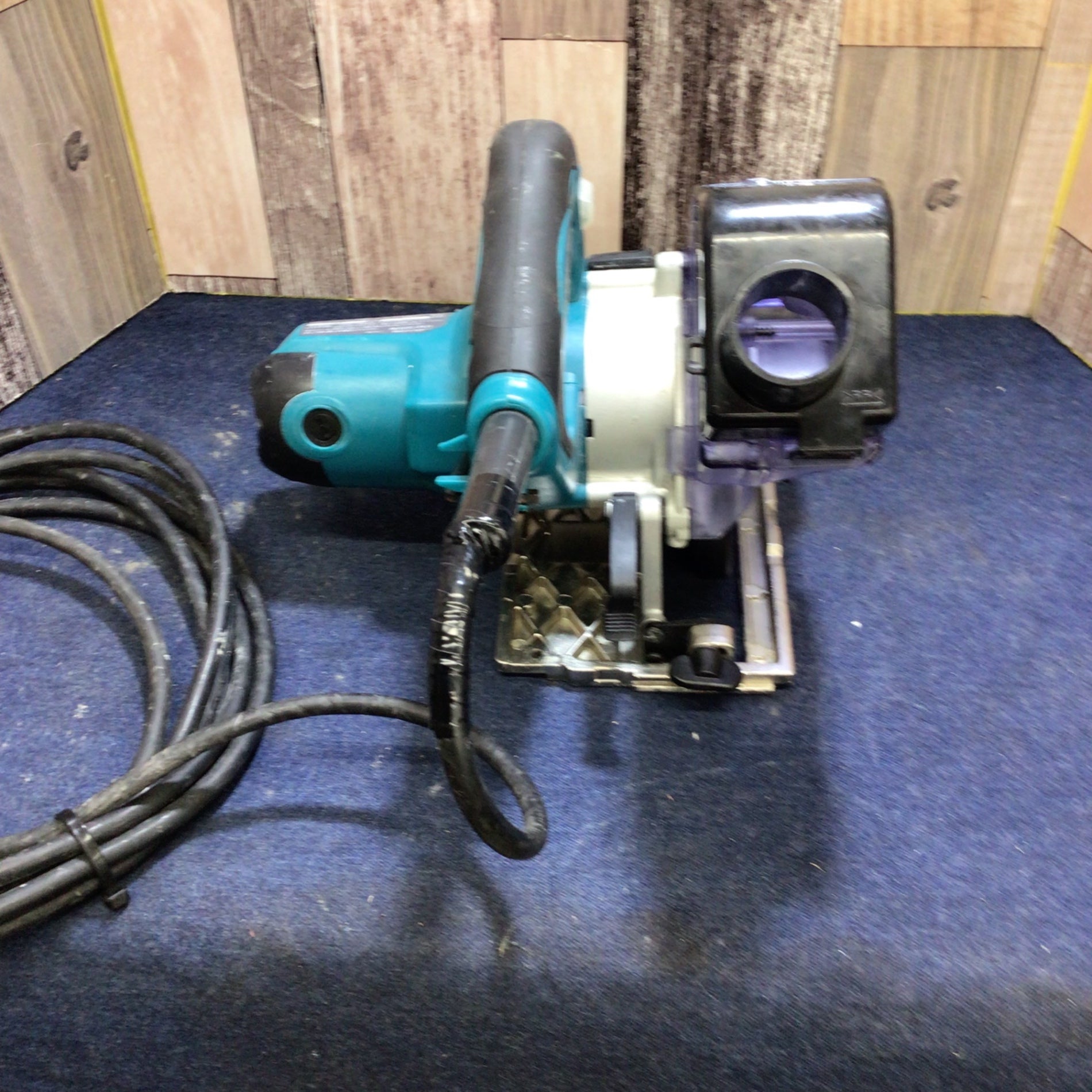makita マキタ KS4100F 防じんマルノコ【野田愛宕店】【店頭取引限定】【中古】管理番号：ITAJ01V76IOY マキタ 防塵マルノコ 防じん KS4100Fの中古 中古C傷汚れあり 《宮城