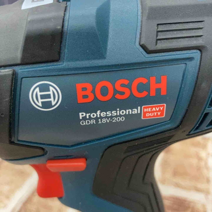 ◇ボッシュ(BOSCH) 18Vコードレスインパクトドライバー GDR18V-200【所沢店】