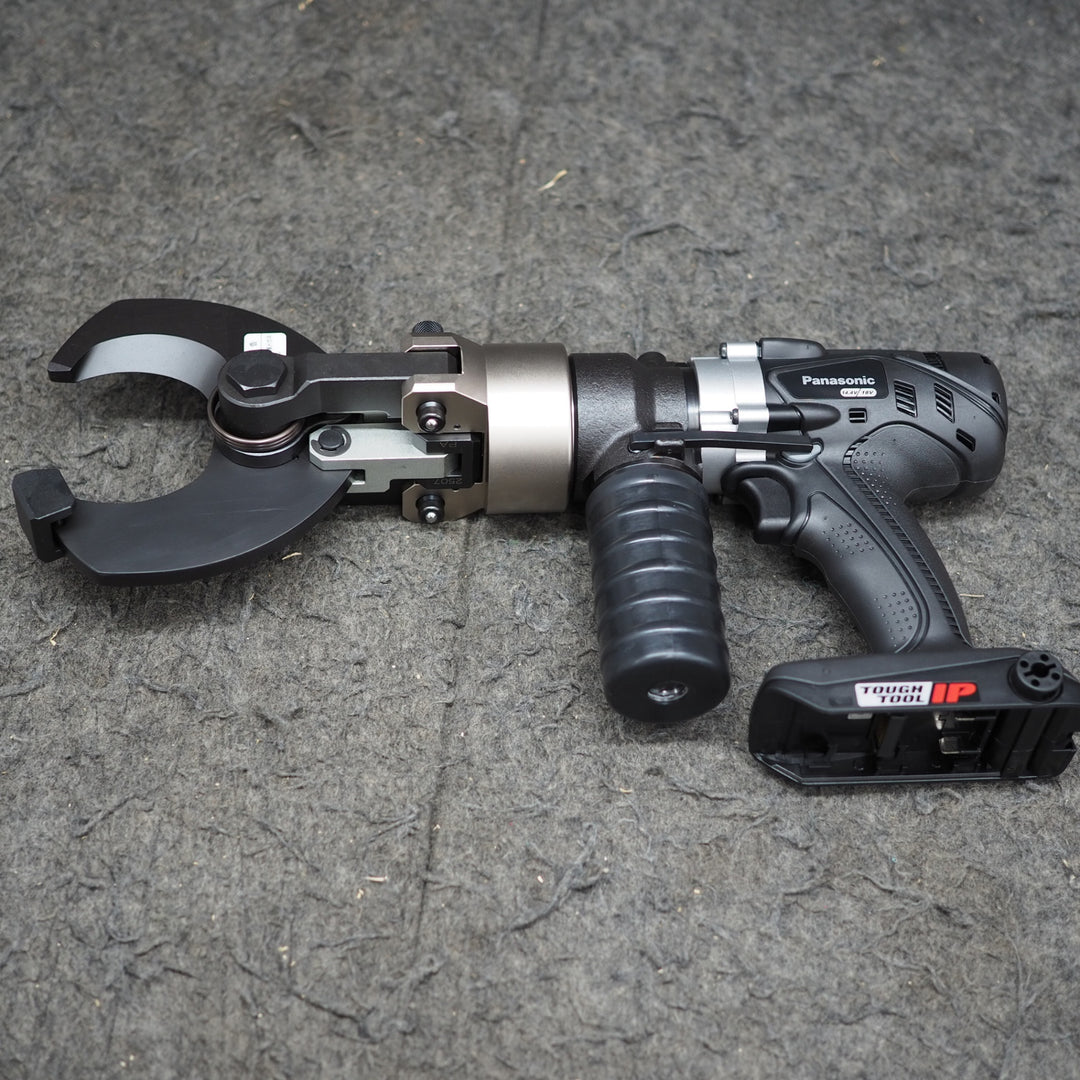 【未使用品】パナソニック/Panasonic コードレスケーブルカッター EZ45A6K-B【鴻巣店】