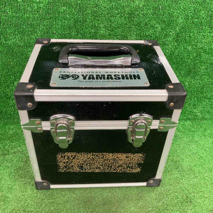 ◇山真製鋸(YAMASHIN) レーザー墨出し器 マスタープレミアム  PM-6 KiRa【川崎店】
