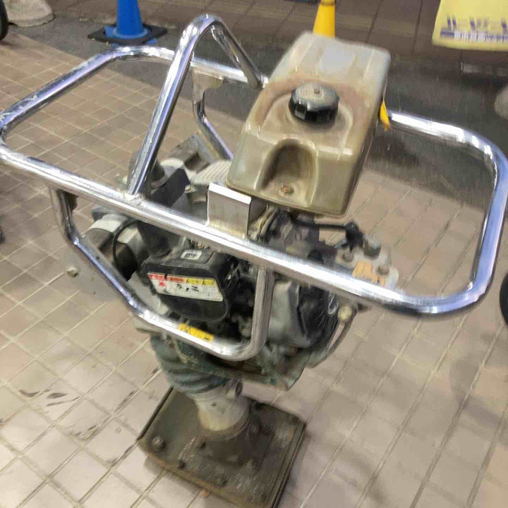 【店頭受取り限定】SAKAI 酒井重工業 エンジンランマー RS55E【川崎店】