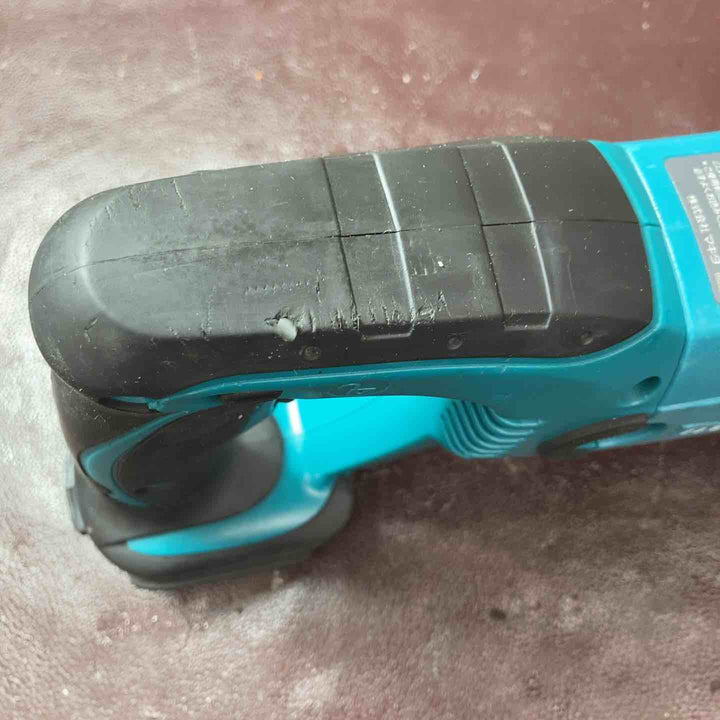 【中古品】★マキタ(makita) コードレスレシプロソー JR141DRF【東大和店】